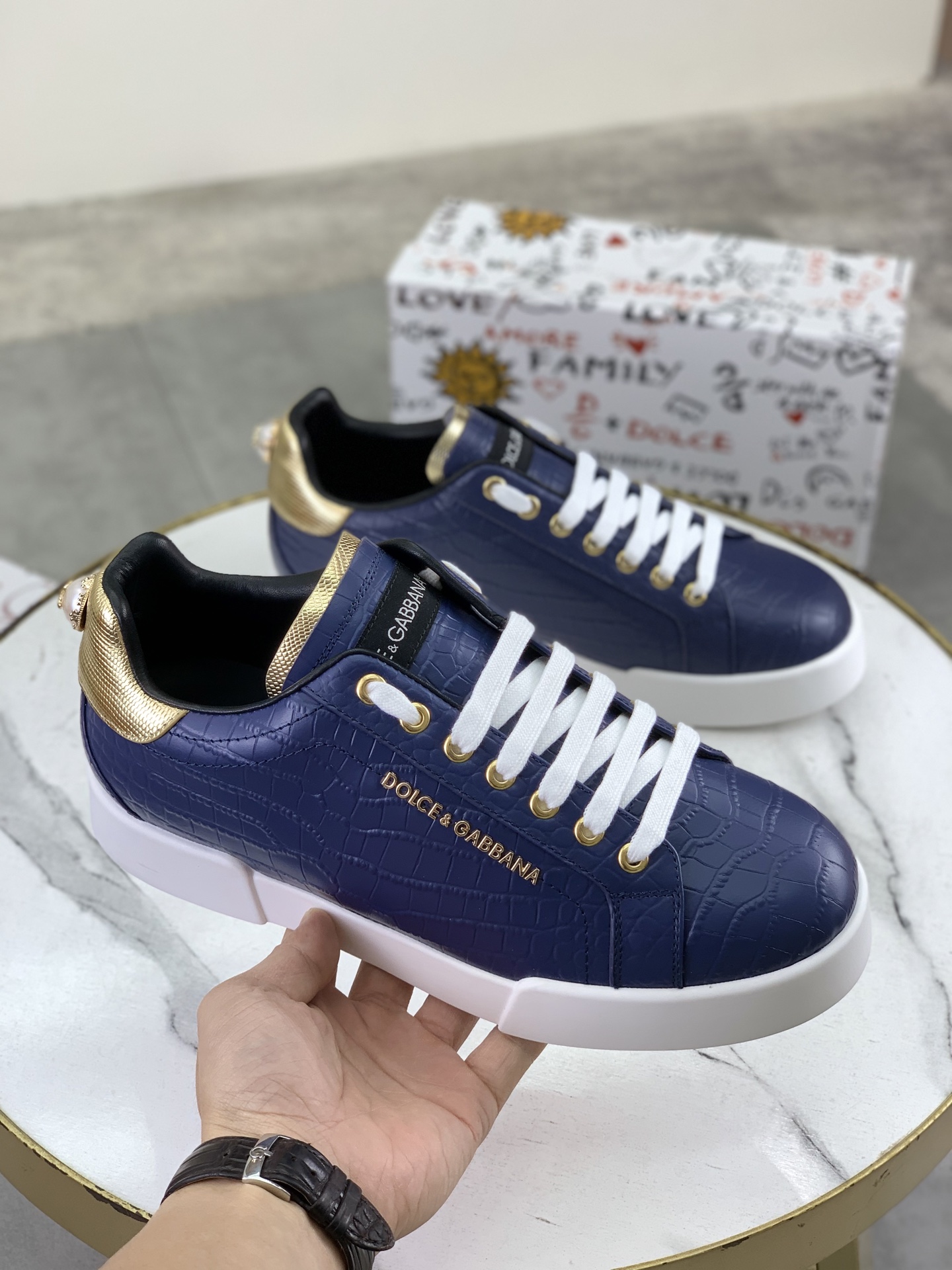 olce & Gabbana shoe